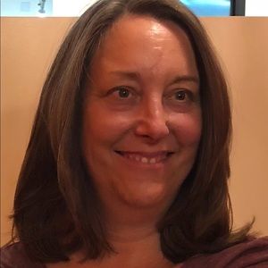 Meet your Posher, Kristin